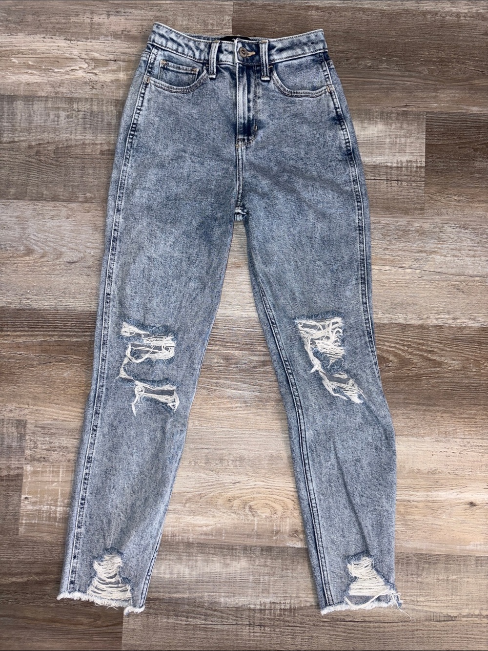 Hollister Jean